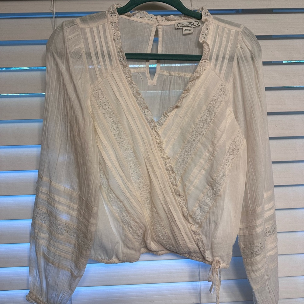 American Eagle Outfitters Cream Lace Blouse